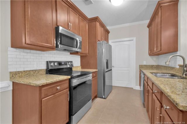 1908 Harcourt Circle 201, Fayetteville, NC 28304