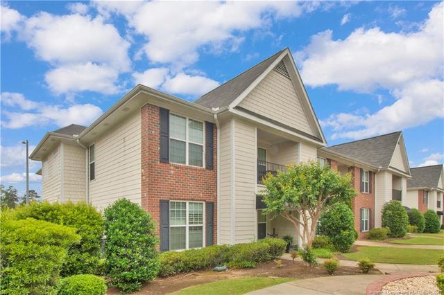 1908 Harcourt Circle 201, Fayetteville, NC 28304