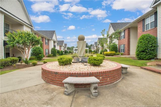 1908 Harcourt Circle 201, Fayetteville, NC 28304