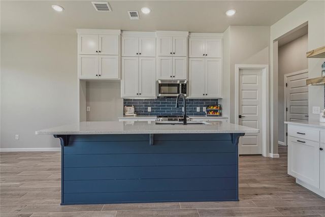 9295 Whitetail Trail, Noble, OK 73068