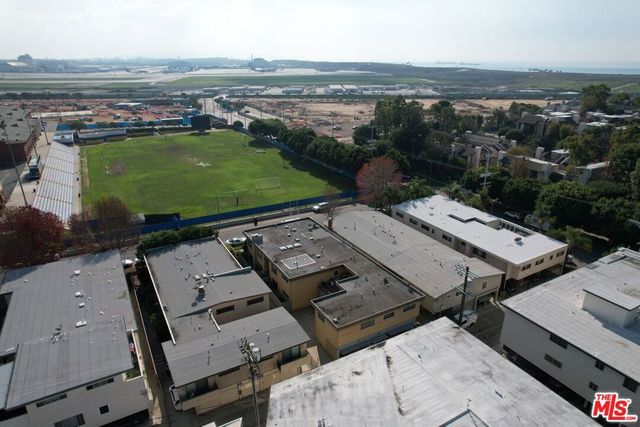 7769 Saint Bernard Street, Playa Del Rey, CA 90293