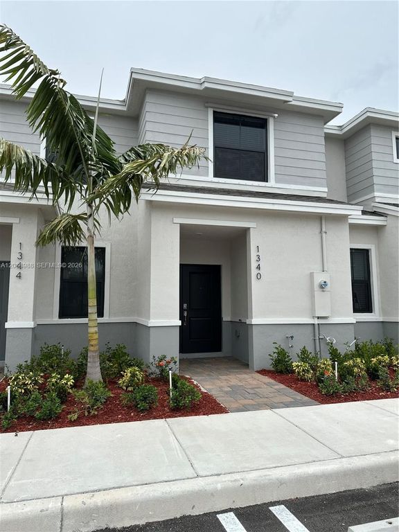 1340 NE 3rd Avenue 1340, Florida City, FL 33034