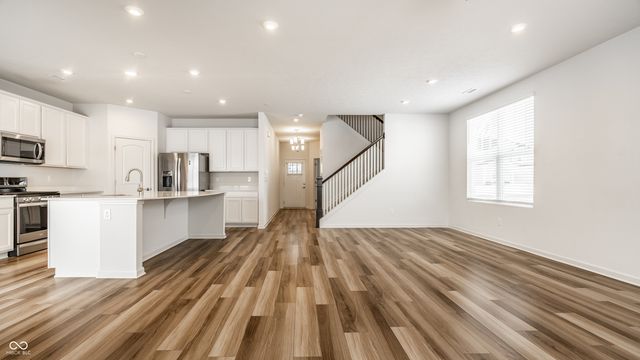 6672 Seabiscuit Road, Whitestown, IN 46075