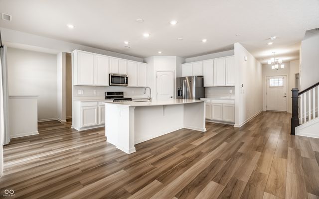 6672 Seabiscuit Road, Whitestown, IN 46075