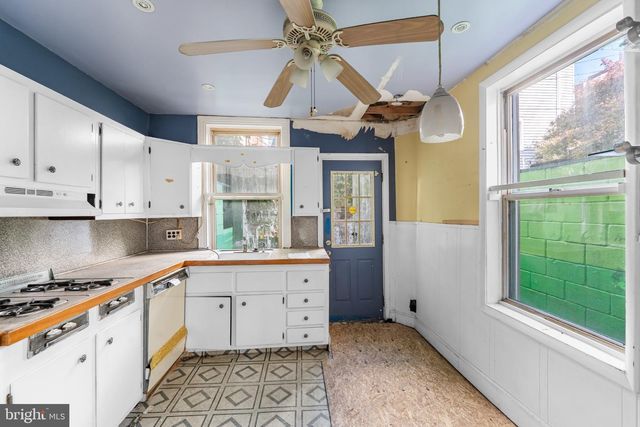 331 MANTON ST, Philadelphia, PA 19147