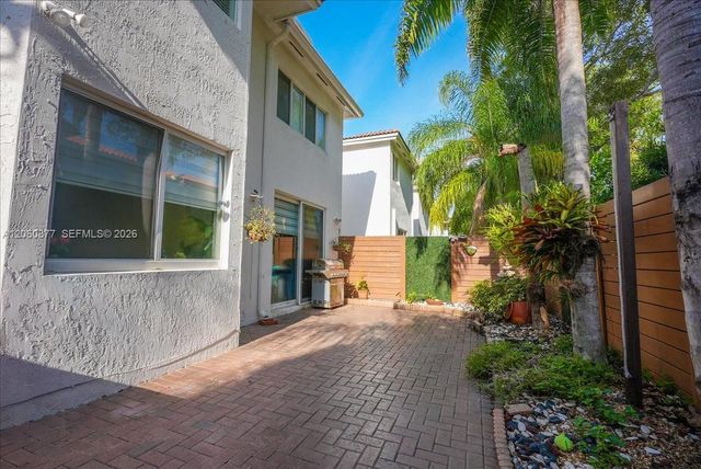 11495 NW 71st Street, Doral, FL 33178