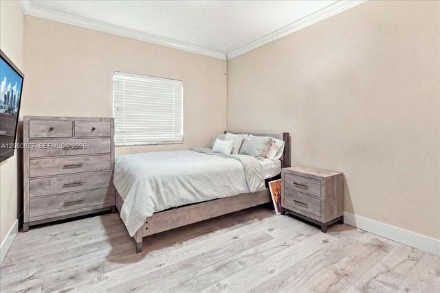 11495 NW 71st Street, Doral, FL 33178