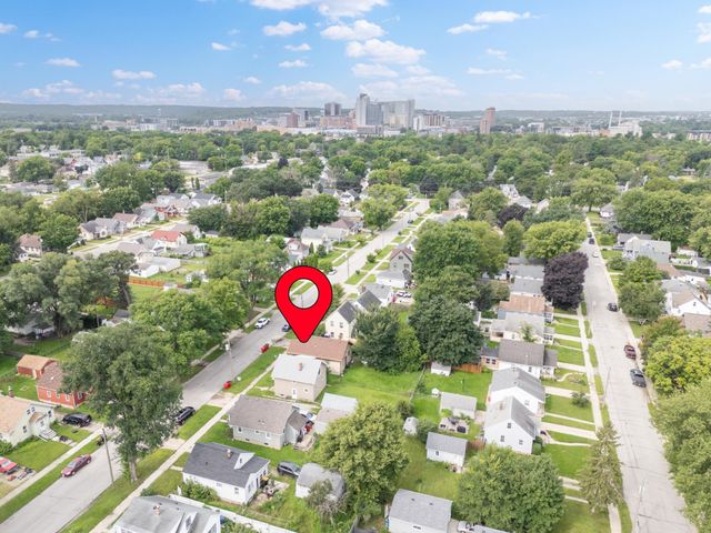 1309 3rd Street NE, Rochester, MN 55906