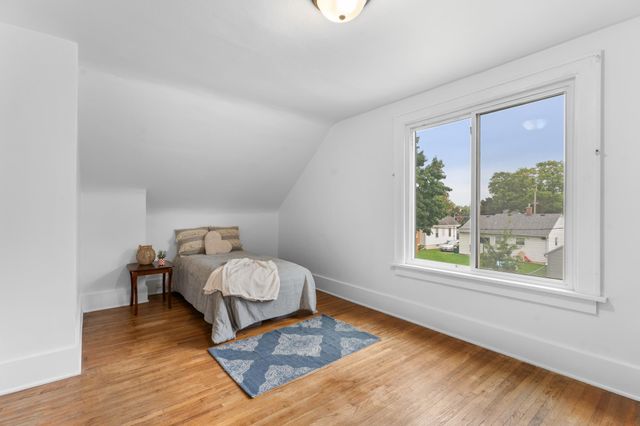 1309 3rd Street NE, Rochester, MN 55906