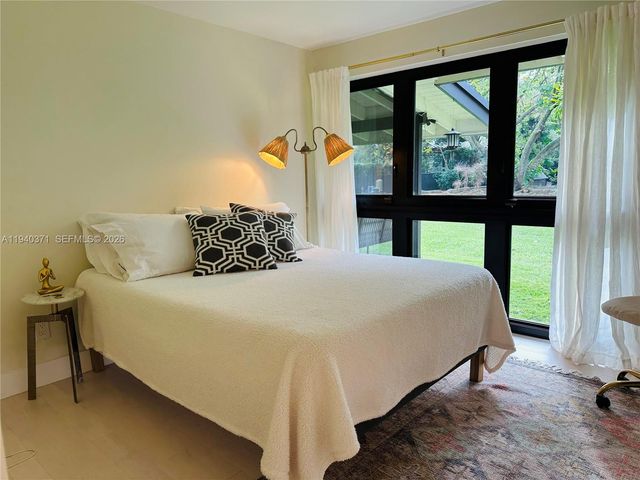 16470 SW 234th St, Homestead, FL 33031