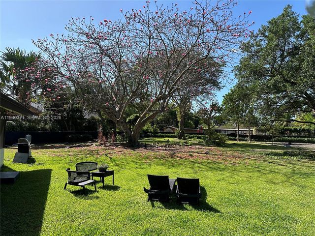 16470 SW 234th St, Homestead, FL 33031