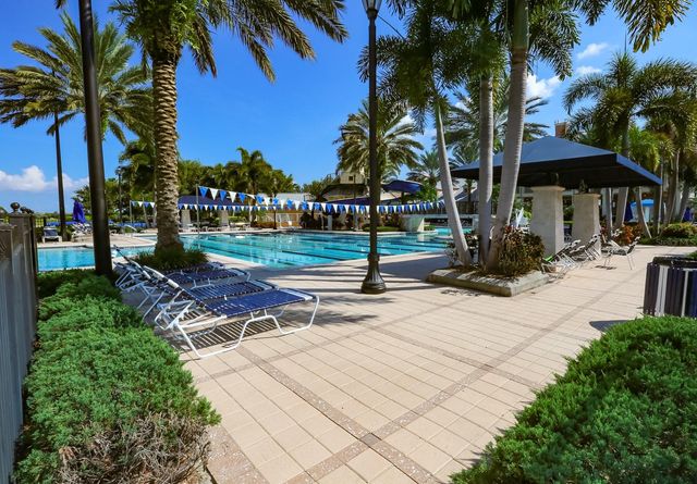 5327 WISHING ARCH DRIVE, Apollo Beach, FL 33572