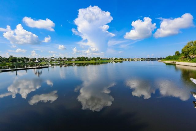 5327 WISHING ARCH DRIVE, Apollo Beach, FL 33572