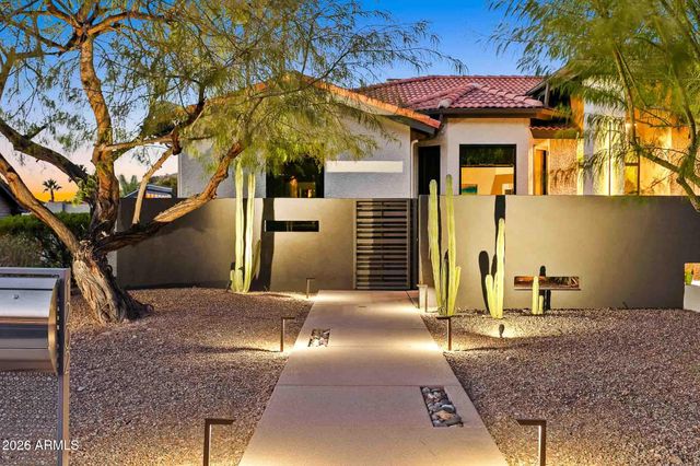 1202 W ASTER Drive, Phoenix, AZ 85029