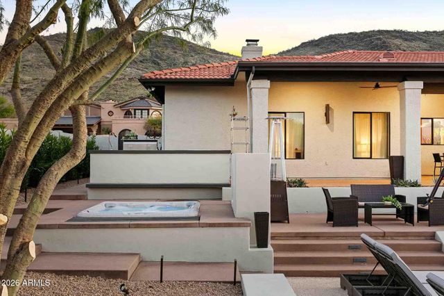 1202 W ASTER Drive, Phoenix, AZ 85029