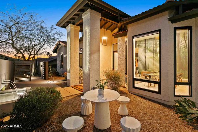 1202 W ASTER Drive, Phoenix, AZ 85029