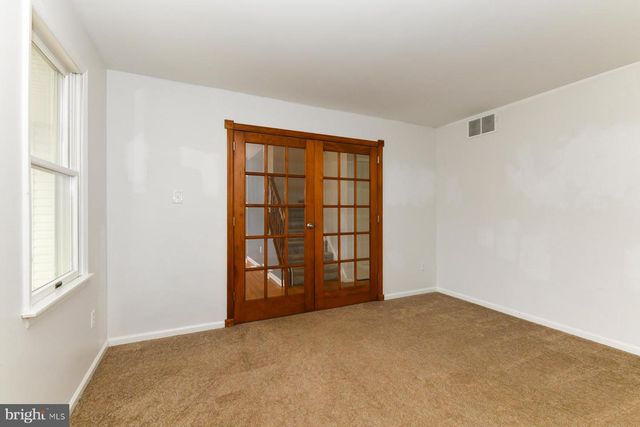 308 SNOWGOOSE LN, Mullica Hill, NJ 08062