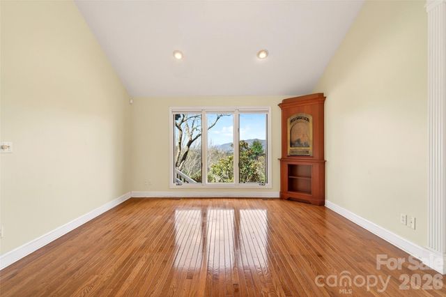 3 Tree Top Place, Black Mountain, NC 28711