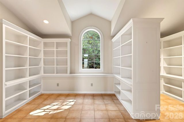 3 Tree Top Place, Black Mountain, NC 28711
