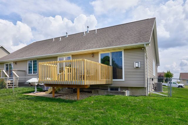 2014 Vista View Drive, Granger, IA 50109