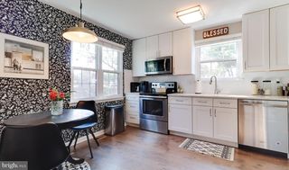 31 GREENSWARD LN, Cherry Hill, NJ 08002