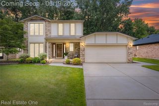14522 Coulee Drive, Sterling Heights, MI 48313