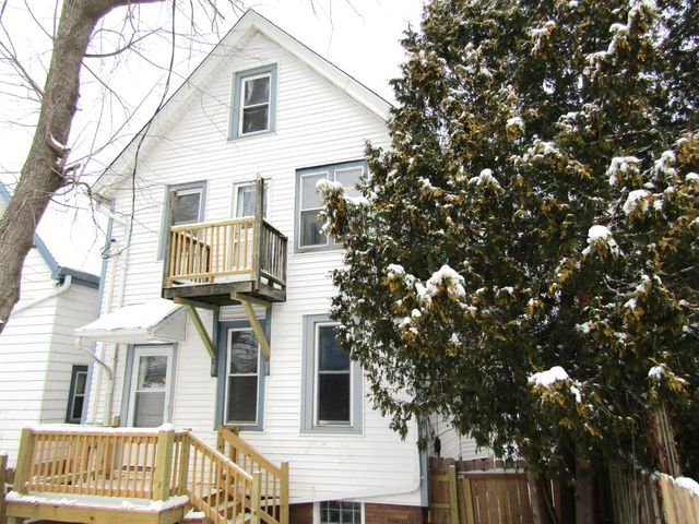 1711 E Belleview PLACE, Milwaukee, WI 53211