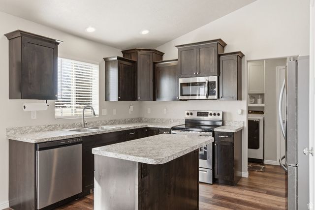 784 FRONTIER RD, Grantsville, UT 84029