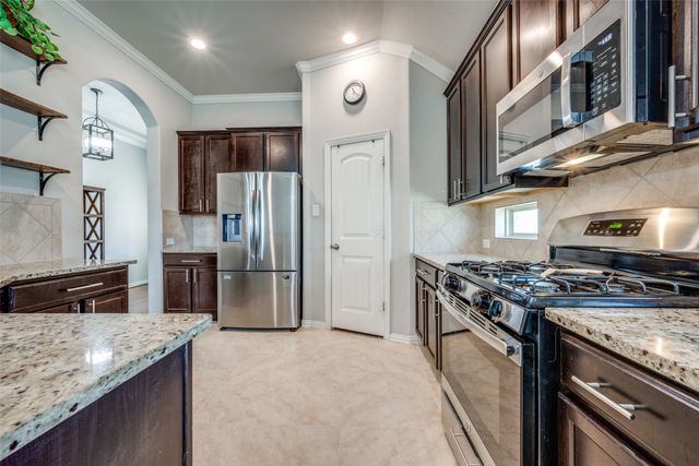 1913 Pavilion Lane, Denton, TX 76210