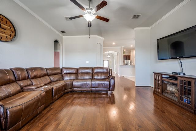 1913 Pavilion Lane, Denton, TX 76210