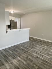 94 Cedarcrest Dr Apt 1, Clarksville, TN 37042
