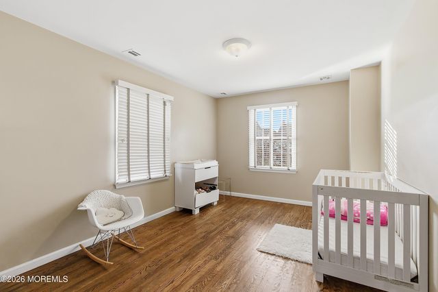 17 Treeside Lane, Lakewood, NJ 08701