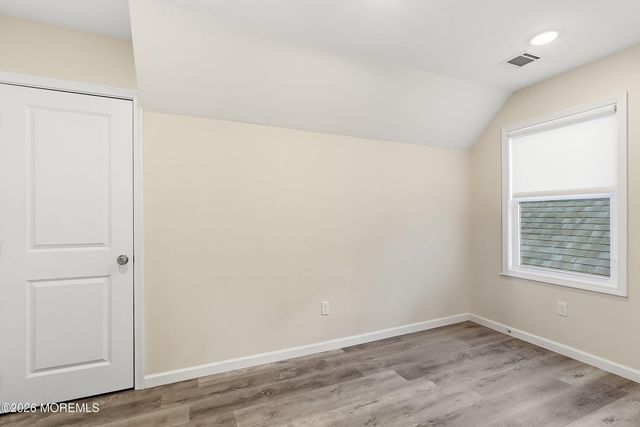 17 Treeside Lane, Lakewood, NJ 08701