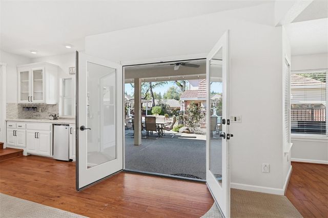 8520 Quail Oaks Dr, Granite Bay, CA 95746