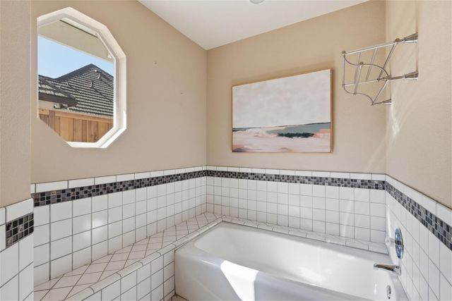 8520 Quail Oaks Dr, Granite Bay, CA 95746