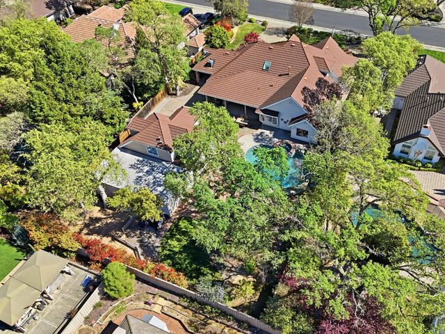 8520 Quail Oaks Dr, Granite Bay, CA 95746