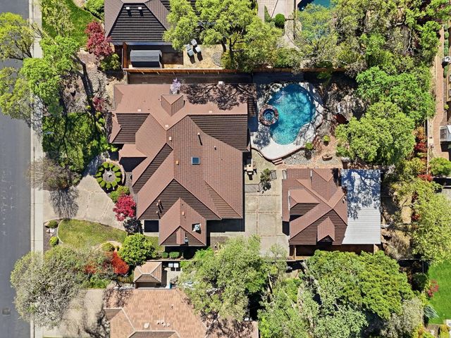 8520 Quail Oaks Dr, Granite Bay, CA 95746