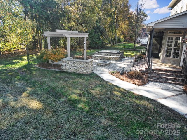 745 Creekbridge Drive, Rock Hill, SC 29732