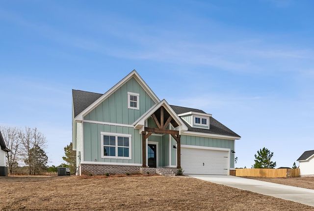 237 Weeping Willow Trail, Headland, AL 36345