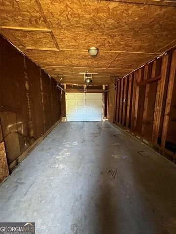 4090 W Oak Drive, Macon, GA 31210
