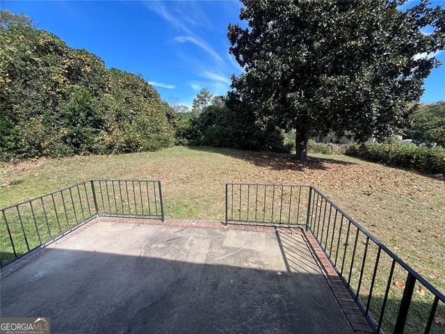 4090 W Oak Drive, Macon, GA 31210