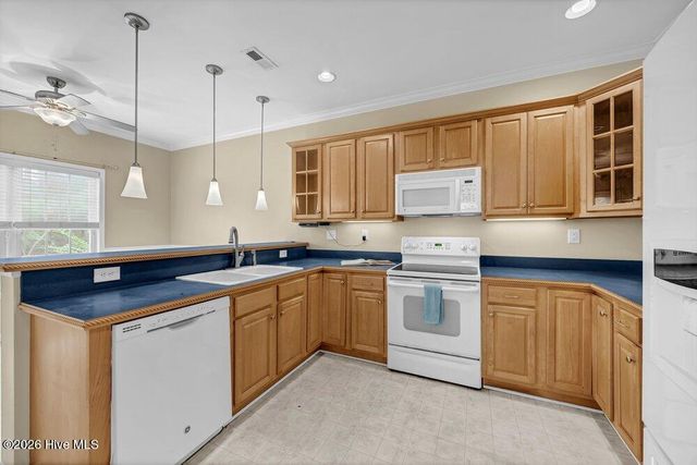 61 Shands Road, Southport, NC 28461