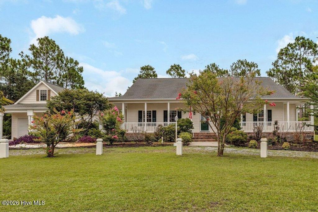 61 Shands Road, Southport, NC 28461