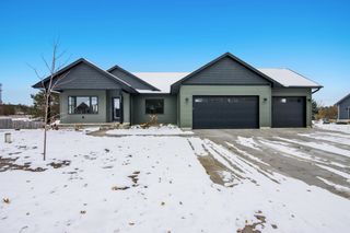4054 Center Farm Lane, Long Lake Twp, MI 49685