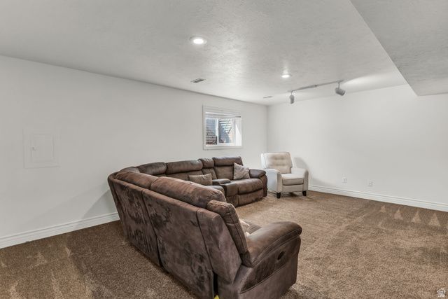 12433 S HARVEST AVE, Riverton, UT 84065