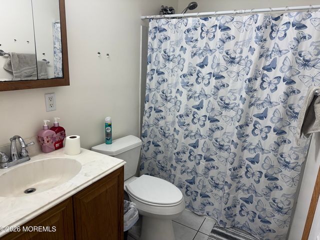 6 Northrup Drive 215, Brick, NJ 08724