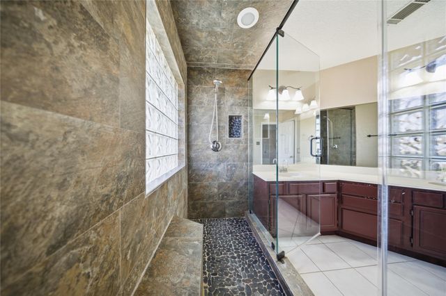 1822 28th Avenue N, Texas City, TX 77590