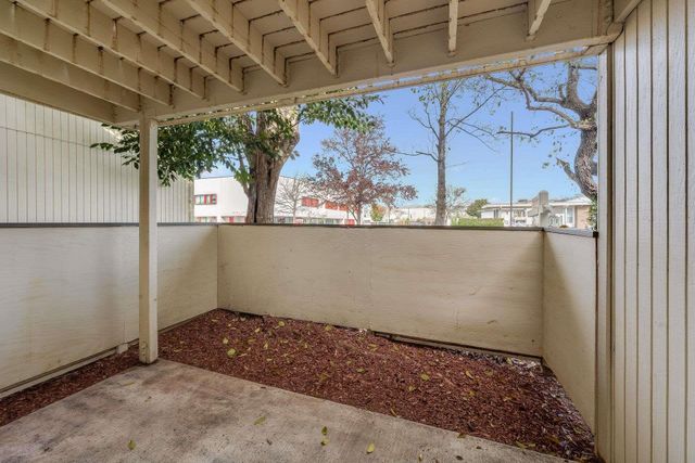 4026 Abbey Ter 103, Fremont, CA 94536