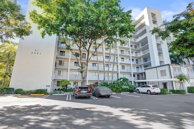 2221 Cypress Island Dr 501, Pompano Beach, FL 33069
