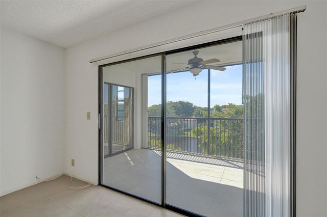 2221 Cypress Island Dr 501, Pompano Beach, FL 33069